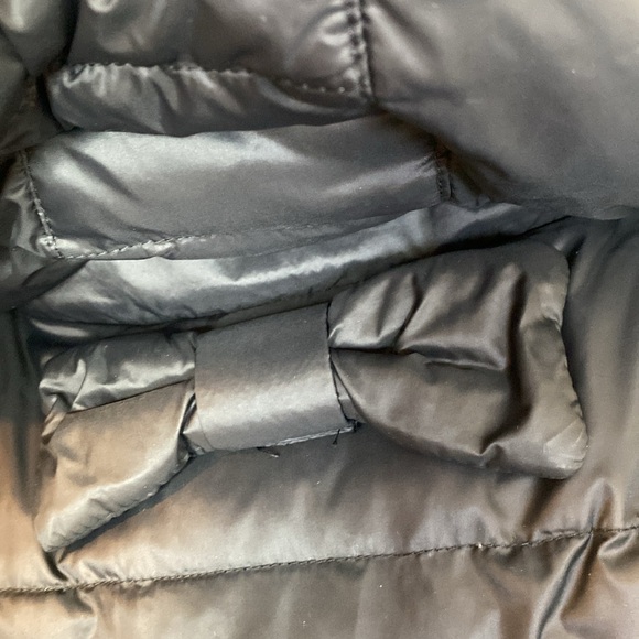 KATE SPADE Black Puffer Jacket with Removable Faux Fur Hood, Size S/P - Picture 6 of 13